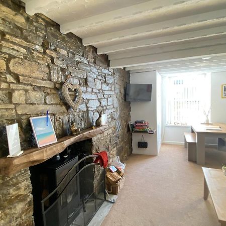 The Cwtch, Log Fire, Sleeps 6, Nr Zip World, Brecon And Bike Park Wales Villa Aberdare Buitenkant foto