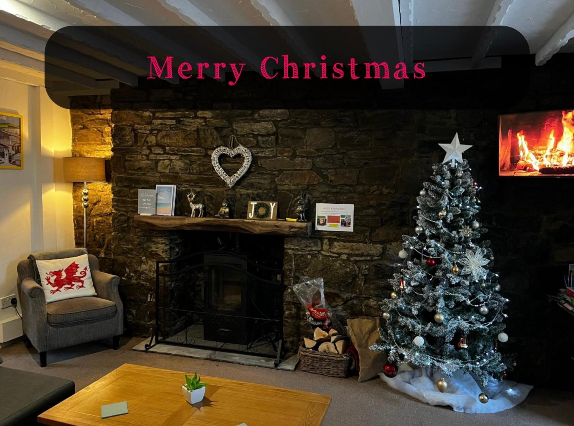 The Cwtch, Log Fire, Sleeps 6, Nr Zip World, Brecon And Bike Park Wales Villa Aberdare Buitenkant foto